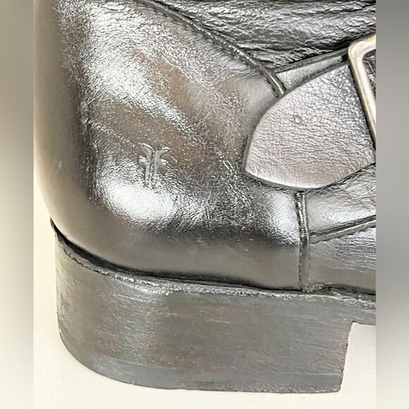 Frye Vicky Engineer Ankle Bootie. 7.5 - Picture 8 of 13